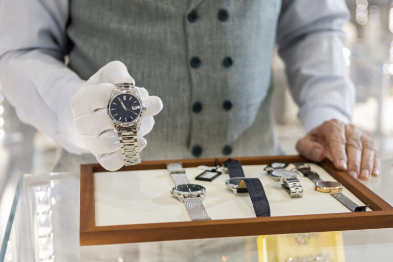 Geldwäschegesetz AuA Videoidentifizierung Güterhändler Schmuck